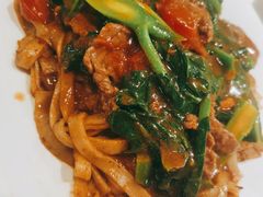 湿炒牛河-潮人姐妹轩(海宁路店)