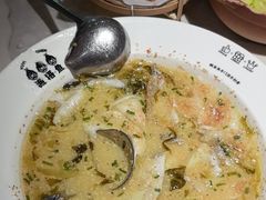 -渔语鱼酸菜鱼新川菜(来福士店)
