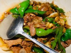 -费大厨辣椒炒肉(万家丽一店)