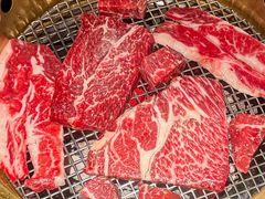 -铭牛烧肉·和牛海鲜自助(高新月牙湖店)