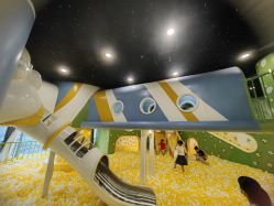 -Waof Park 淘气堡·儿童乐园(番禺天河城店)