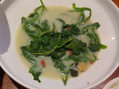 -鱼亨小鲜酸菜鱼(大信店)