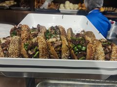 -护国寺小吃店(红莲南路店)