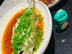 青椒钱江翘嘴鱼身-老头儿油爆虾·知味杭州(爱琴海购物中心)