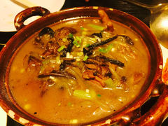 小鸡炖蘑菇-我去·春饼文化主题餐厅(国定路总店)
