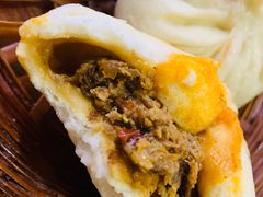 孜然肉包子-清真石家包子(大皮院总店)