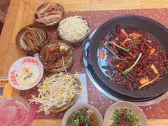 -赵美丽·重庆社区火锅·直营店(火车东站·中豪国际店)