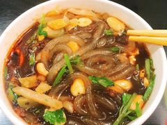 -八哥酸辣粉(时尚天河店)