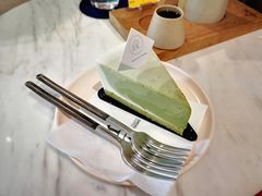 -彳亍咖啡·这里(水湾路店)