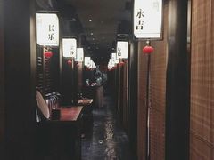 -余欢领鲜火锅(新街口店)