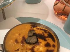 -The Diamond Jubilee Tea Salon at Fortnum & Mason