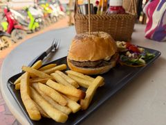 -Le Banneton Café French Bakery