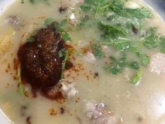 羊肉汤-青年路烩面馆(绿地世纪城店)
