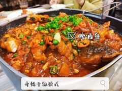 阳朔啤酒鱼-椿记烧鹅(叠彩店)