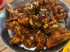 -BHC炸鸡(明洞总店)