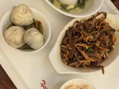 -汪一挑馄饨(老街店)