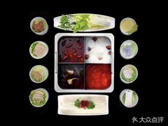 -海底捞火锅(同泰时代广场夜宵主题店)
