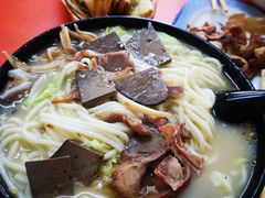 -河间正宗驴肉火烧(宾水西里店)