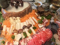 -慢丽江·云南野生菌土鸡锅(西山店)