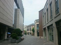 -珠海拱北口岸富华里中海雅高铂尔曼酒店