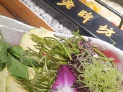 -老牌坊云南鱼豆花火锅(哈西万达店)