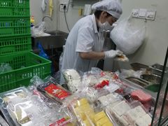 -上海虹口糕团(福州路店)