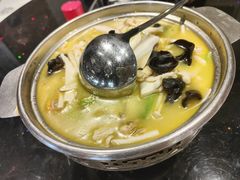 豆瓣毛贝锅-香山湖家家宴(中山陵店)