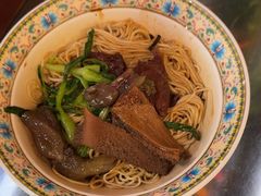 -金杨拉面王小吃面馆·牛三宝面·红烧牛肉粉