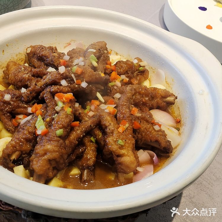 颐和尚景私募菜森林公园店  让我们享受惬意的生活