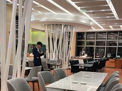 -湖景知味西餐厅•自助餐• 轻食(南京金茂威斯汀大酒店)