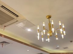 -老人和饭店(淮海中路店)