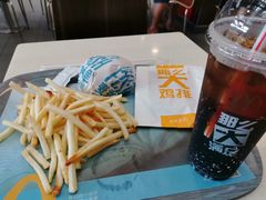 -麦当劳(深圳北站高铁店)