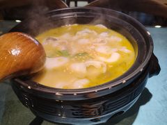 -九锅一堂酸菜鱼(石家庄先天下店)