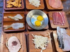 -银米·云南传统过桥米线(双廊黑金冠店)