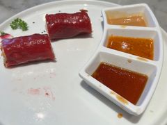 -蝴蝶里·粤菜·点心(滨江龙湖店)