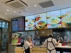 -小杨生煎(金山百联购物中心3楼店)