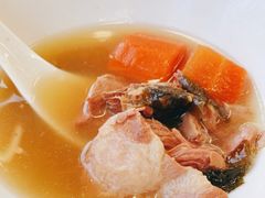 老火例汤-龍炎馬仔烧味(首位中心店)