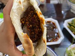 烧饼夹羊肉-盈盈水盆(西一路店)