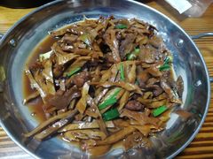 -李东农庄(中南百草园地标店)