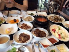 -青松馆韩国料理(香港中路佳世客店)