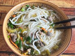 -正宗李家土鸡米线店