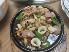 -荣基四海一家·家常菜·海鲜大排档(新安店)