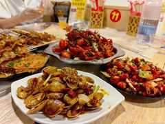 -郑记•不夜城烧烤•龙虾•虾蟹(黄鹤楼店)