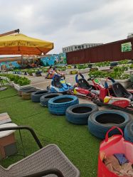 -小蜜蜂农场(凯德七宝购物广场店)