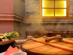 -万里闯关东铁锅炖菜馆(高新旗舰店)