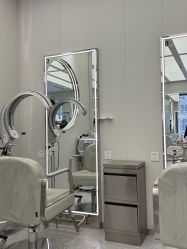 -PE SALON