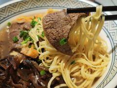 -粉吖吖·邵阳米粉(体育西路店)
