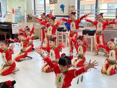 -艺采红鹰职业培训学校