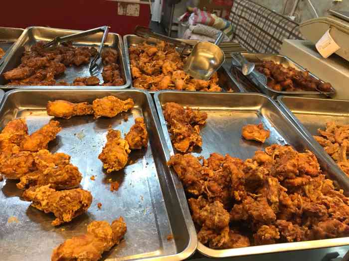 西港路炸鸡架-"在海滩边吹风边刷美食,刷到这个北戴河网红.