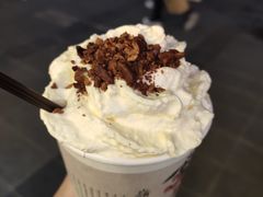 -茶颜悦色(嘉顿一楼吉时赏味游园会店)
